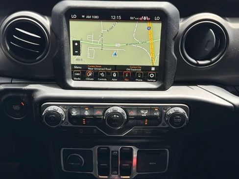 Used 2023 Jeep Wrangler Unlimited Sport AWD/4WD image 24