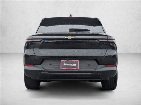 New 2026 Chevrolet Equinox EV LT image 6