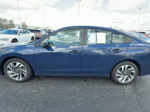 Used 2024 Subaru Legacy Limited AWD/4WD image 5
