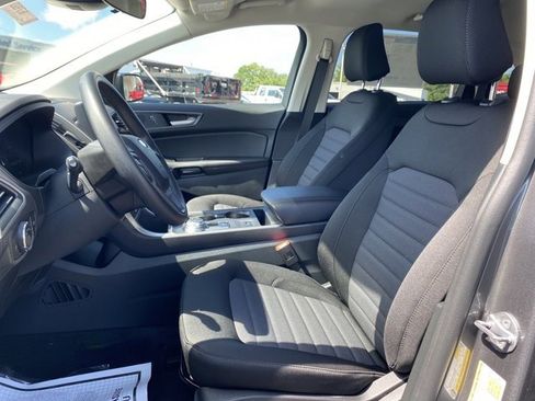 New 2024 Ford Edge SE image 10