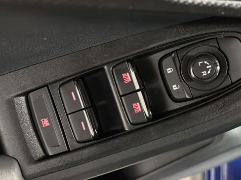 New 2026 Subaru Crosstrek 2.0i Premium AWD/4WD image 15