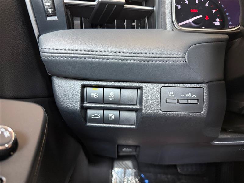 Used 2019 Toyota Avalon XLE w/ Moonroof Package FWD image 33
