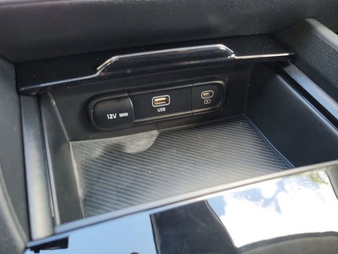 Used 2023 Kia Sportage LX FWD image 25