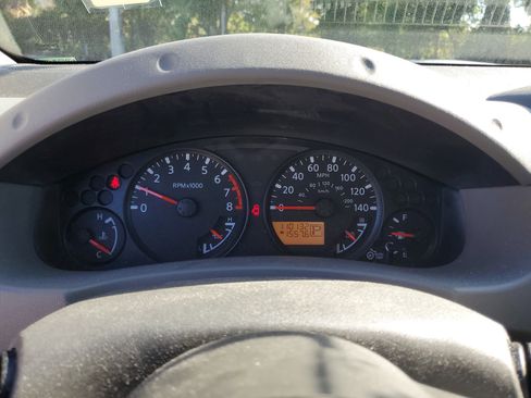 Used 2015 Nissan Xterra S w/ Nevada Tow Package image 18