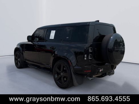 Used 2024 Land Rover Defender 110 V8 AWD/4WD image 5