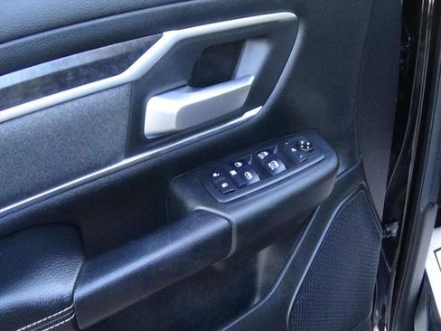 Used 2019 RAM 1500 Big Horn image 14