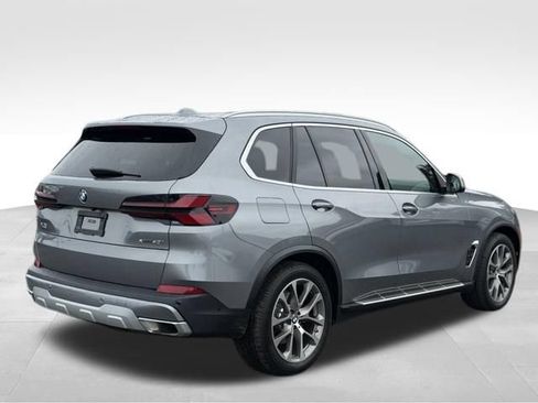 Used 2024 BMW X5 xDrive40i AWD/4WD image 7