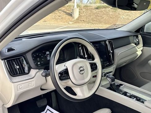 Used 2020 Volvo XC60 T5 Inscription w/ Protection Package Premier image 23