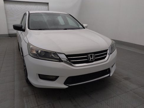 Used 2014 Honda Accord Sport image 14