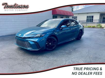 Used 2025 Toyota Camry SE