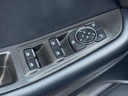 Used 2022 Ford Edge SE AWD/4WD image 7