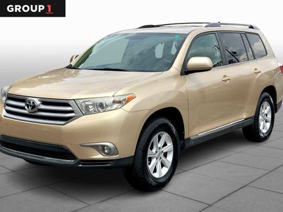 Used 2012 Toyota Highlander SE