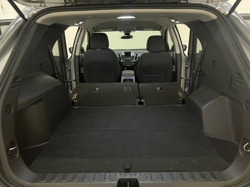 Used 2023 Chevrolet Equinox LT image 8