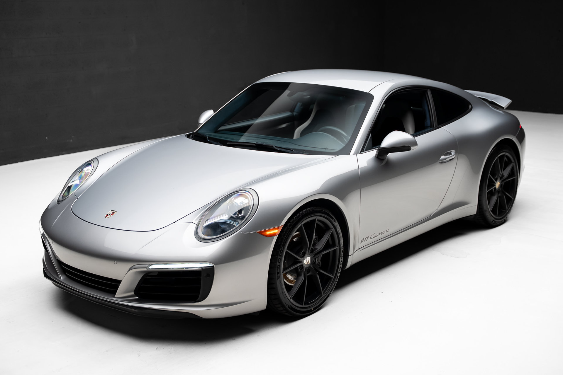 Used 2018 Porsche 911 Carrera RWD image 5
