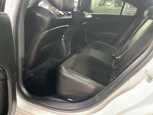Used 2019 Dodge Charger R/T w/ Plus Group image 10
