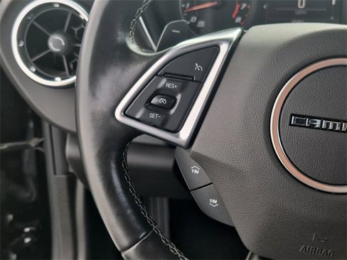 Used 2021 Chevrolet Camaro LT w/ RS Package image 27