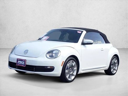Used 2016 Volkswagen Beetle 1.8T S FWD image 11