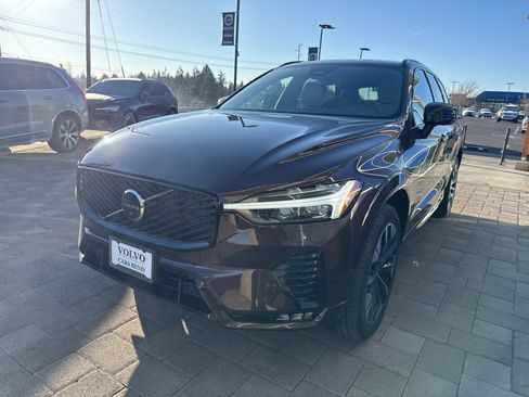 New 2026 Volvo XC60 B5 Plus w/ Protection Package Premier image 3