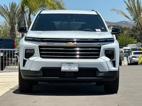 New 2026 Chevrolet Traverse LT FWD image 9