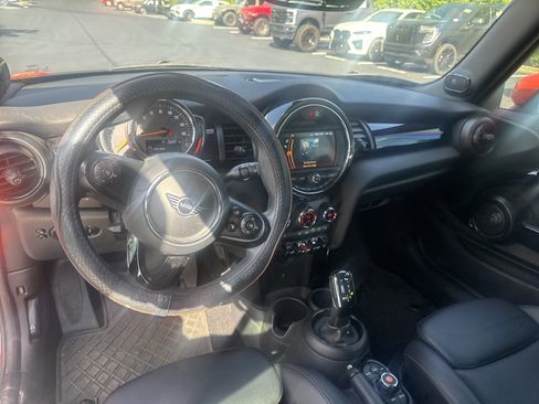 Used 2020 MINI Cooper Convertible w/ Premium Package FWD image 6