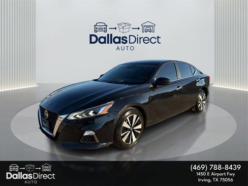 Used 2022 Nissan Altima 2.5 SV image 2