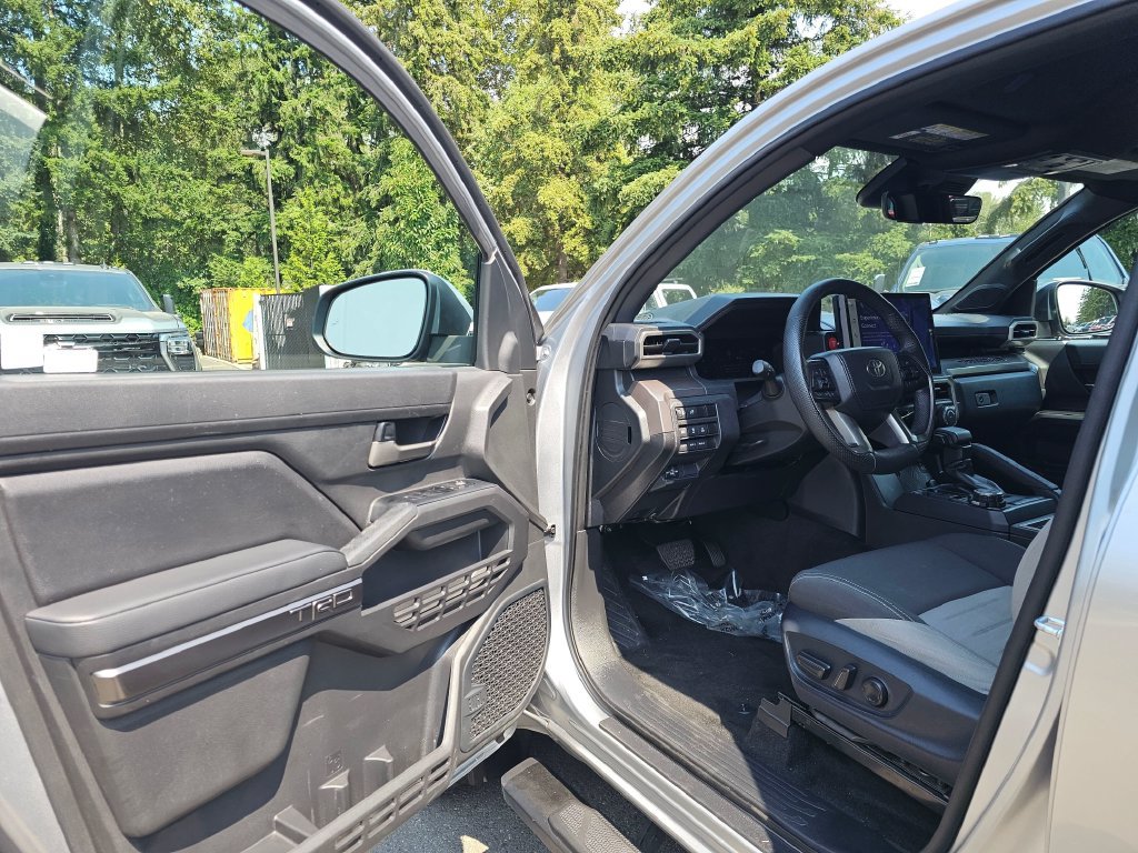 Used 2024 Toyota Tacoma TRD Off-Road w/ TRD Off Road Upgrade Package AWD/4WD image 24