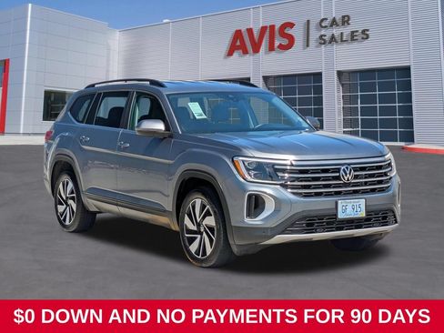Used 2025 Volkswagen Atlas SE AWD/4WD image 3