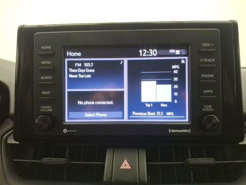 Used 2021 Toyota RAV4 XLE w/ Convenience Package image 23