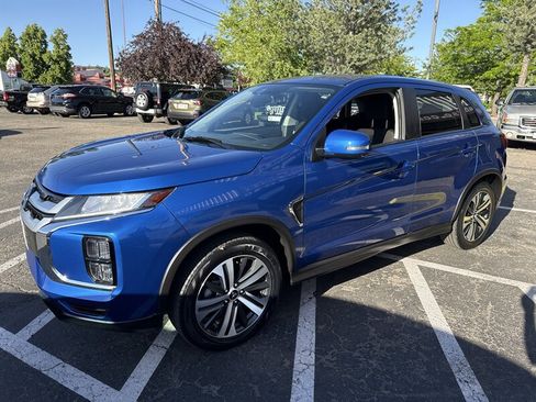 Used 2020 Mitsubishi Outlander Sport SE AWD/4WD image 2