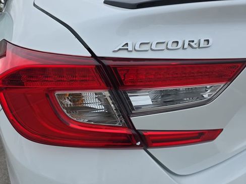 Used 2022 Honda Accord Sport image 33