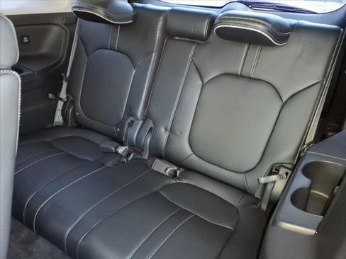 Used 2023 Honda Pilot Elite image 14