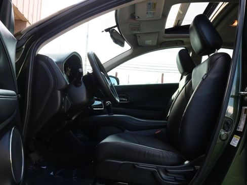 Used 2016 Honda HR-V EX-L image 17