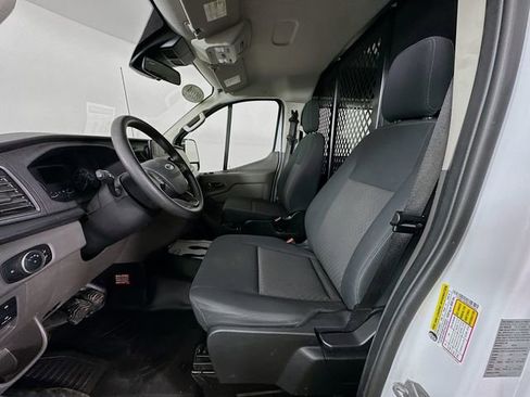 Used 2024 Ford Transit 250 Low Roof w/ Exterior Upgrade Package image 24