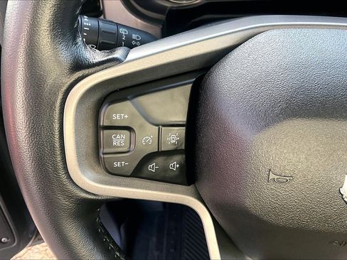 Used 2023 Ford Bronco Badlands image 20