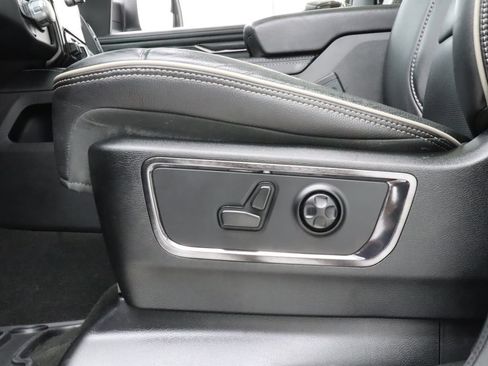 Used 2023 RAM 1500 Limited AWD/4WD image 13