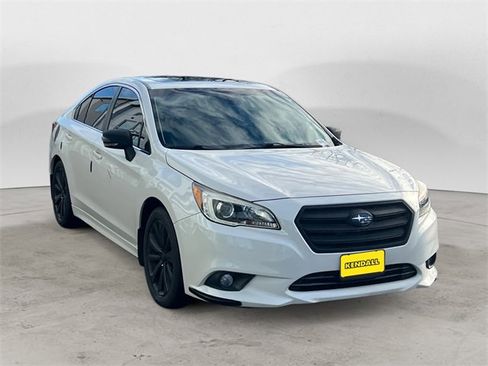 Used 2017 Subaru Legacy 2.5i Limited image 7
