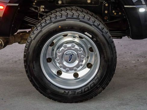 Used 2022 Ford F450 Limited w/ FX4 Off-Road Package image 11