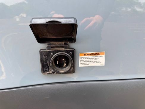 Used 2021 Mercedes-Benz Sprinter 2500 image 22