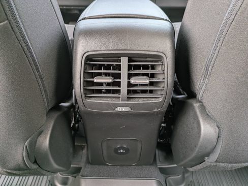 Used 2023 Ford Escape Active w/ Tech Pack #1 AWD/4WD image 16