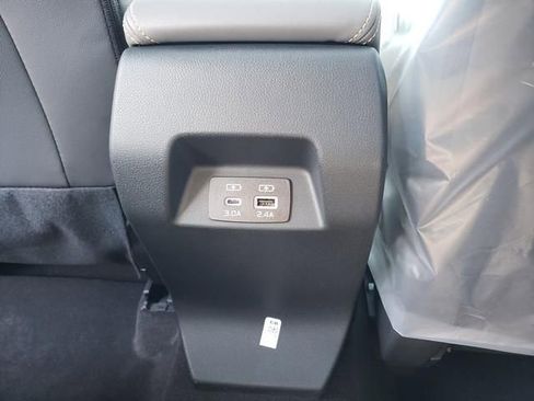 Used 2025 Subaru Crosstrek 2.5i Sport image 13