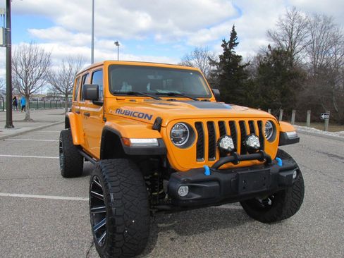 Used 2021 Jeep Wrangler Unlimited Rubicon 4xe w/ Steel Bumper Group image 10