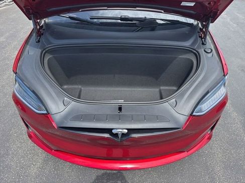 Used 2024 Tesla Model X AWD/4WD image 25