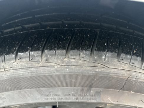 Used 2025 Toyota Camry SE image 12