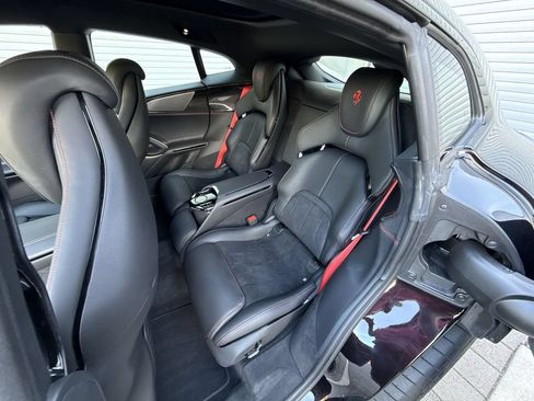 Certified 2024 Ferrari Purosangue AWD/4WD image 21