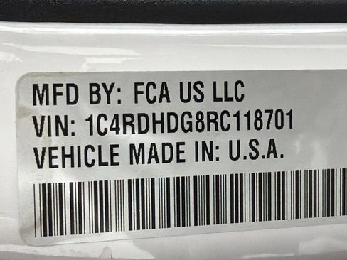 Used 2024 Dodge Durango GT image 34