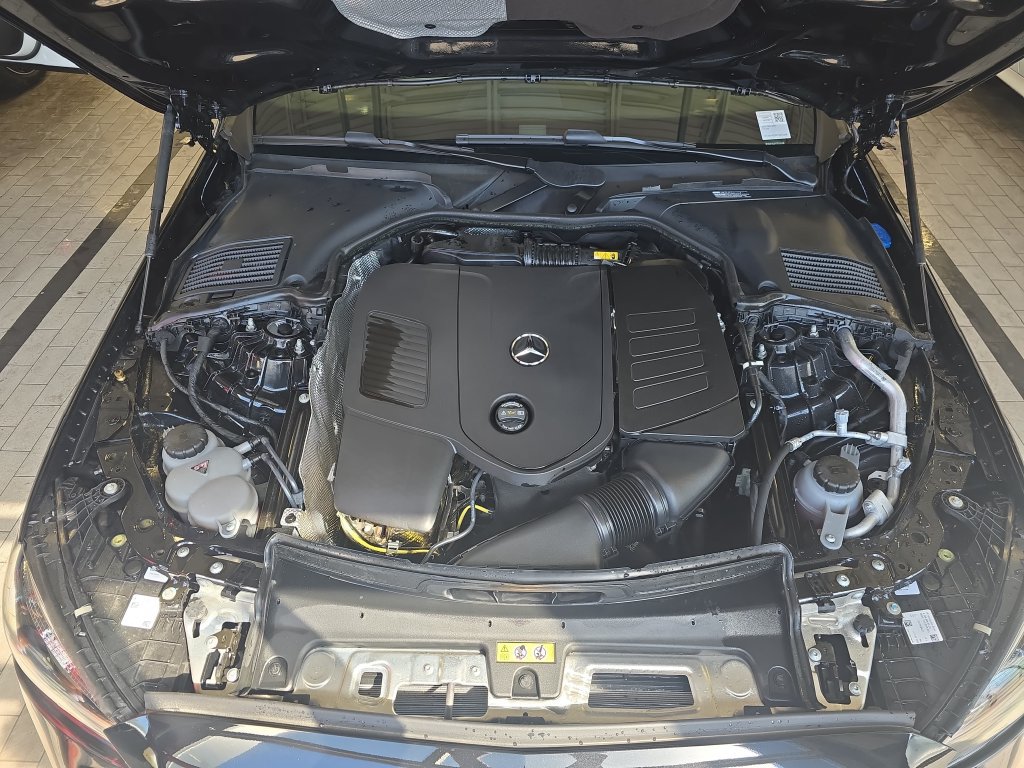 Certified 2026 Mercedes-Benz C 300 Sedan image 34