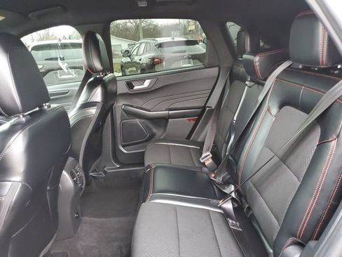 Used 2025 Ford Escape ST-Line image 25