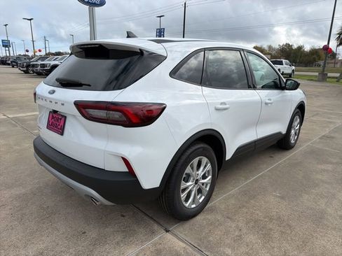 New 2026 Ford Escape Active image 7