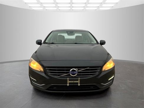 Used 2015 Volvo S60 T5 Premier image 3