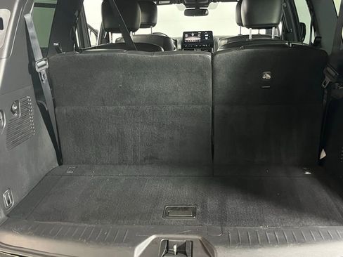 Used 2023 Nissan Armada SL w/ Midnight Edition Package image 37